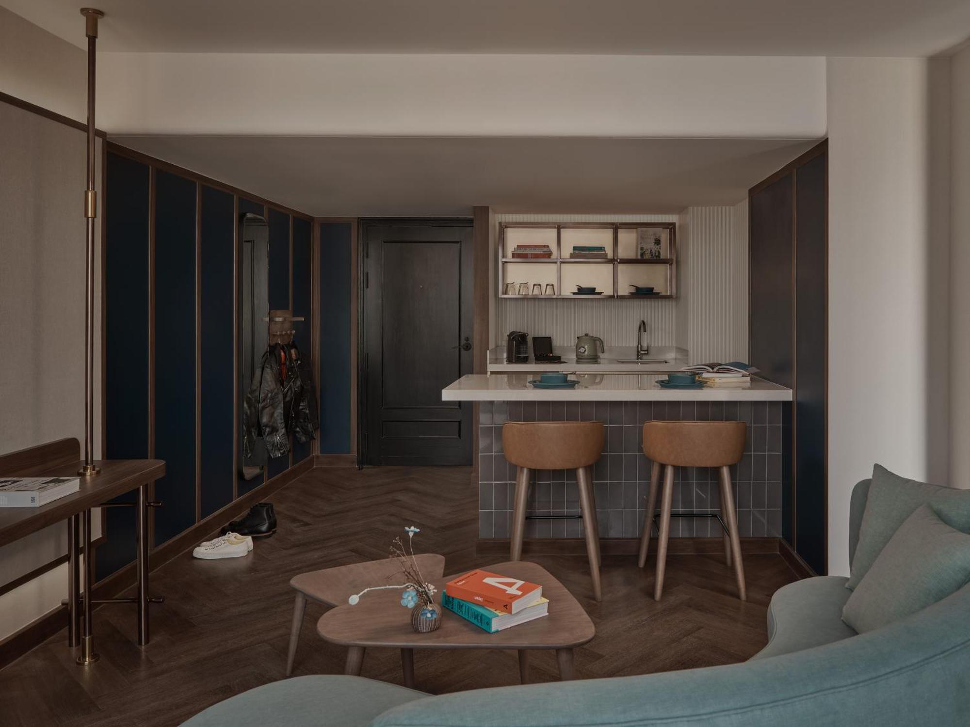 Executive Suite