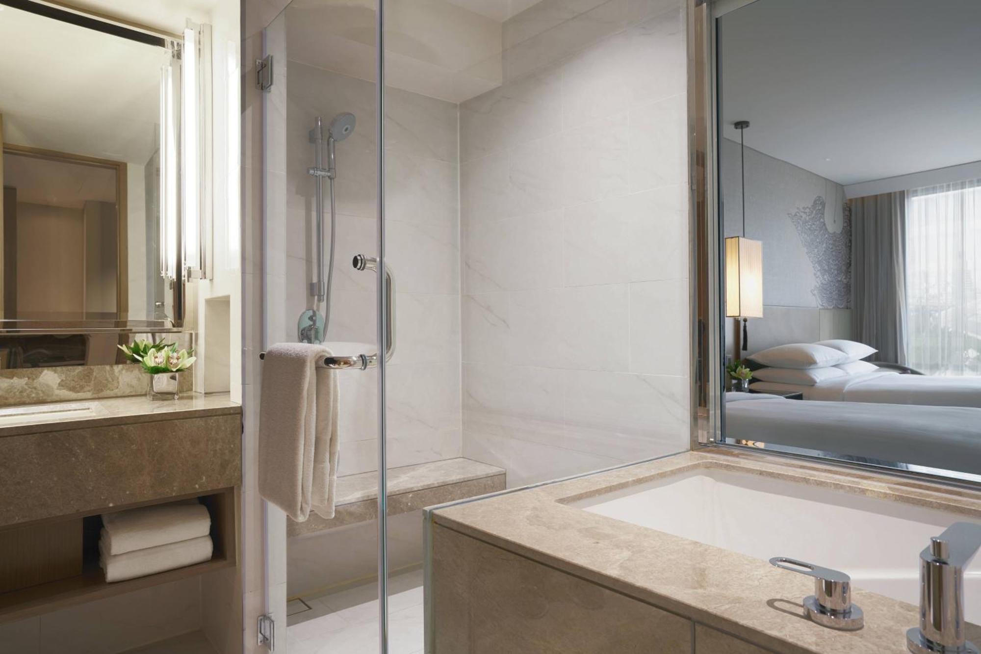 Guest room, 2 Double