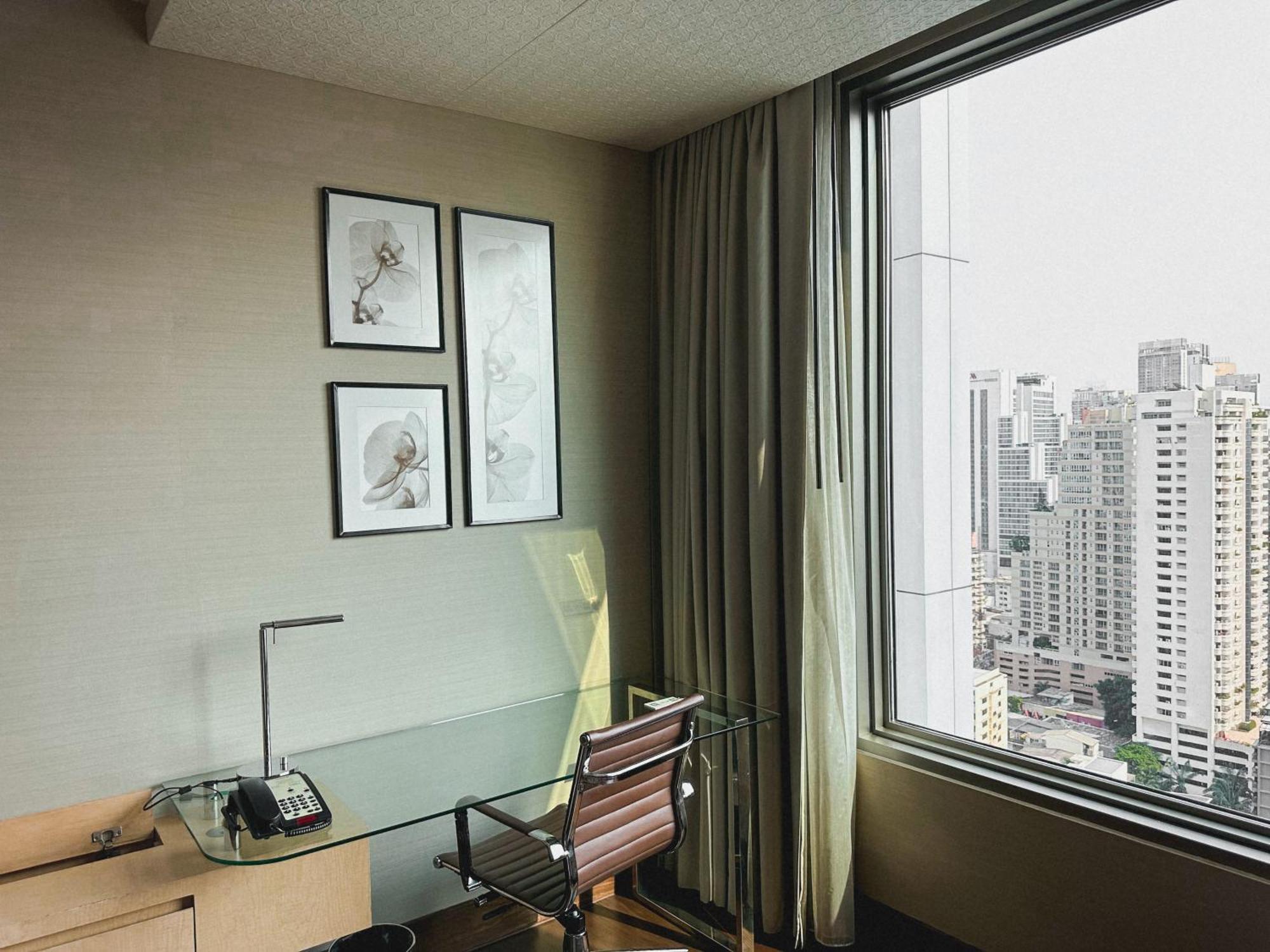 Deluxe Room with City View,1656203153:JPEG