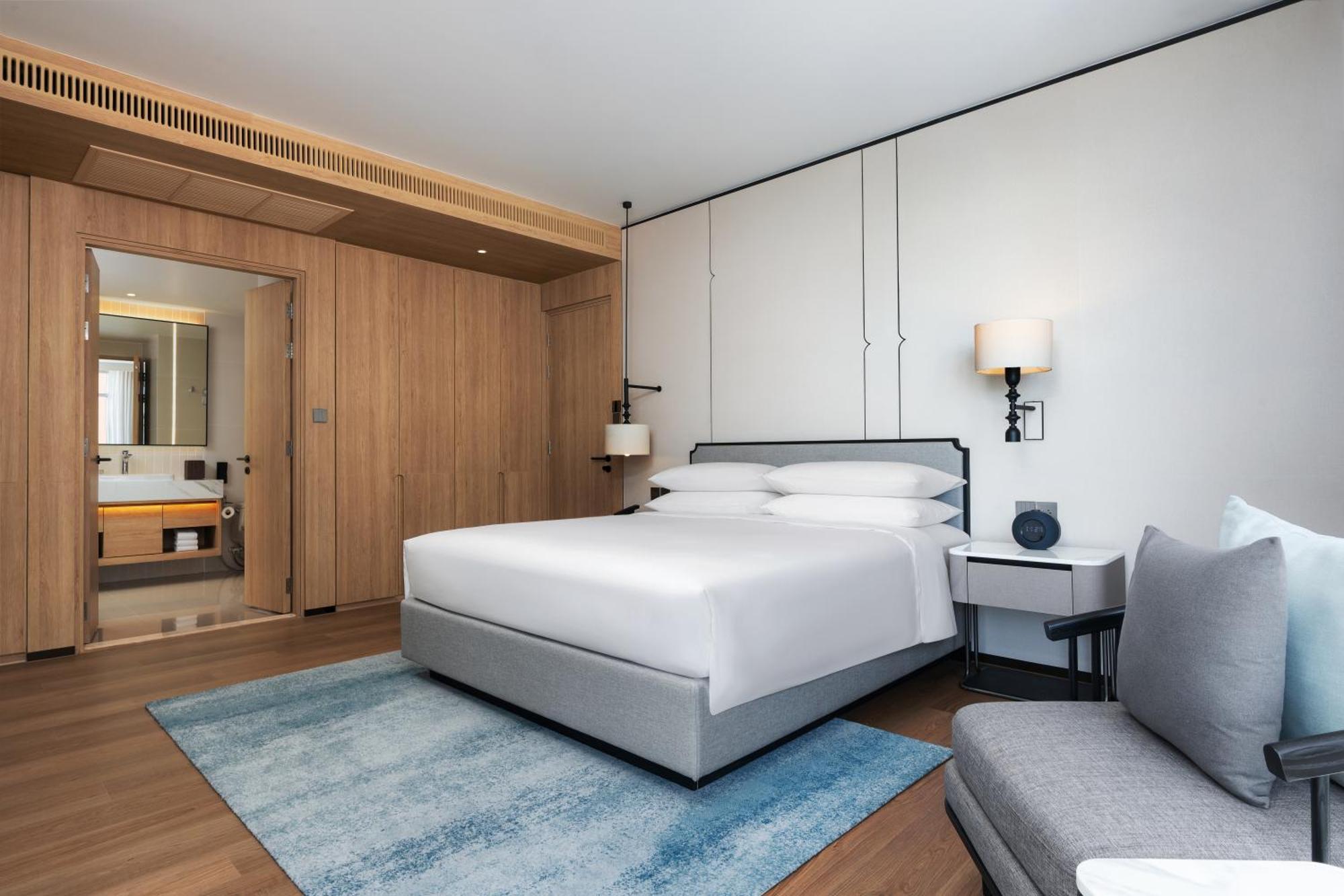 Three-Bedroom Suite with City View