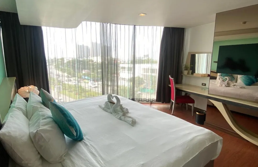 The Xtreme Suites-1