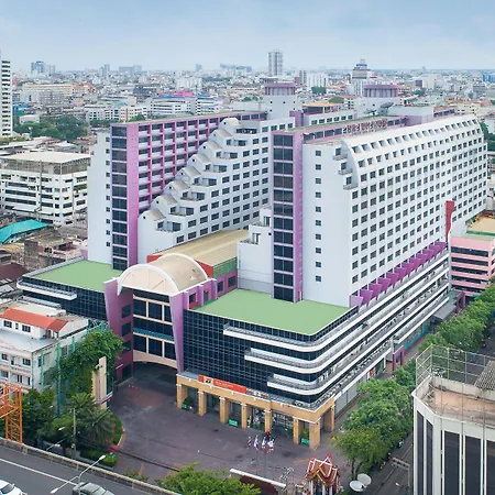 Twin Towers Hotel-3