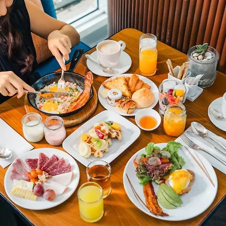 Dusit Suites Hotel Ratchadamri, Bangkok-3