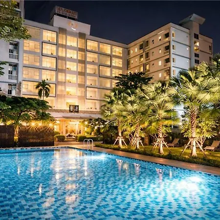 Sunday Platinum Suites-2
