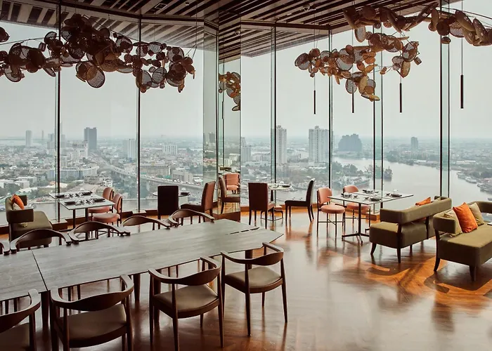 Avani Plus Riverside Bangkok Hotel