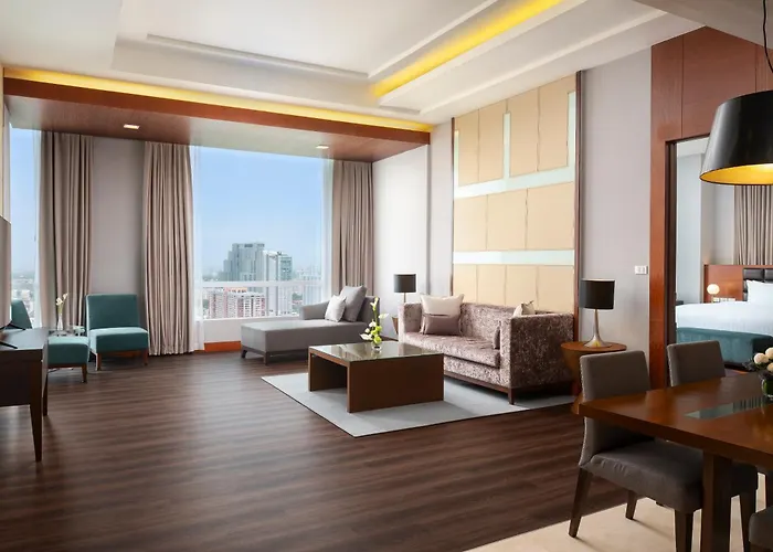 The Grand Fourwings Convention Hotel Bangkok